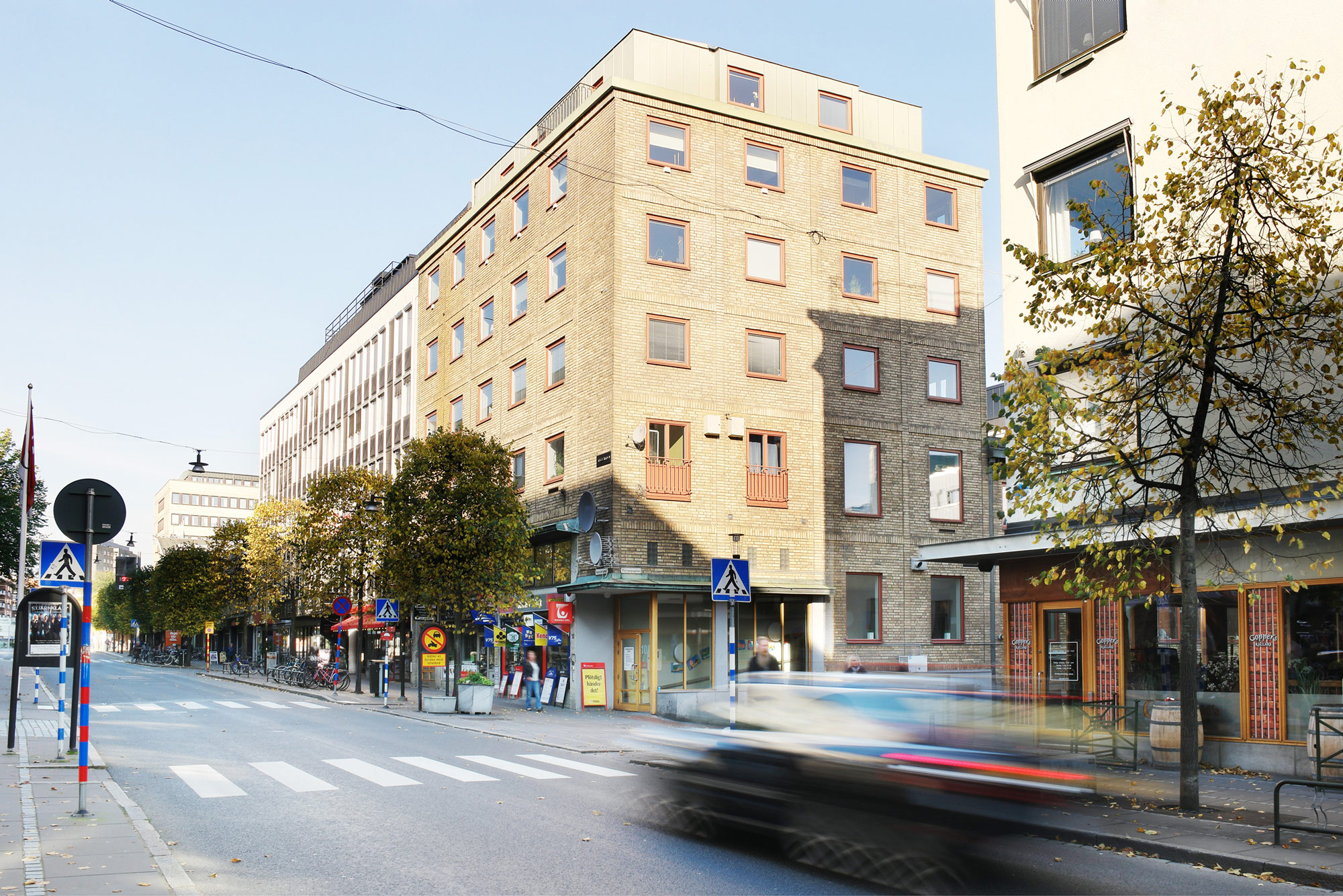 Fastighet i centrala Jönköping, Hackspetten 4 - Hyra lägenhet & kontor i Jönköping