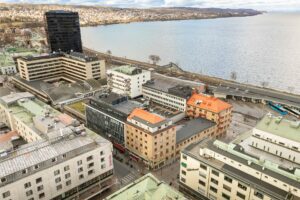 Kontorsfastighet på Järnvägsgatan 9 i centrala Jönköping.