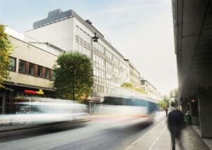 Exteriör av kontorsfastigheten vid V. Storgatan 12, Jönköping.