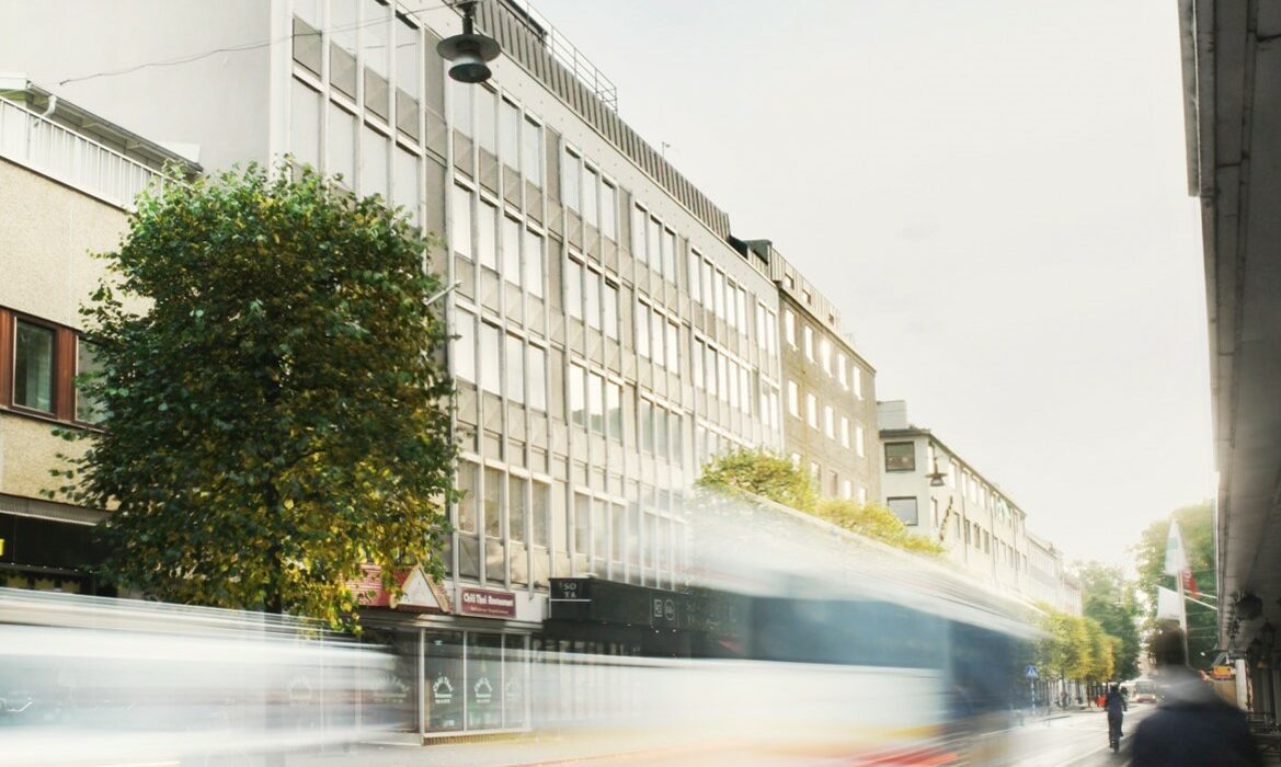 Västra Storgatan 12