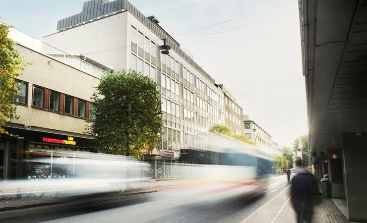 Västra Storgatan 12